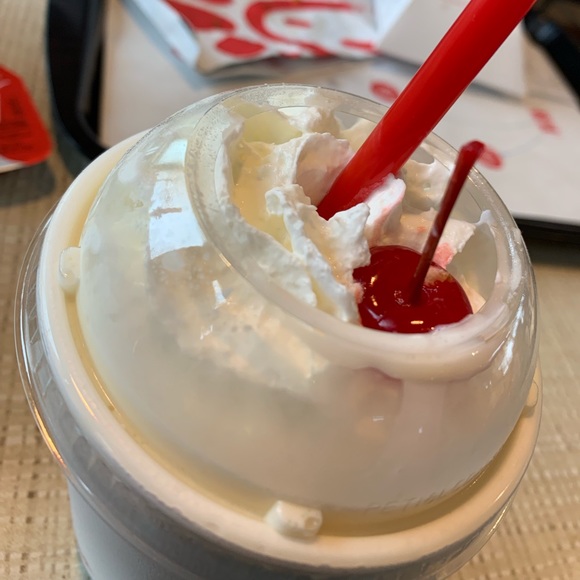 Meet your Posher, Paige - Picture 1 of 1